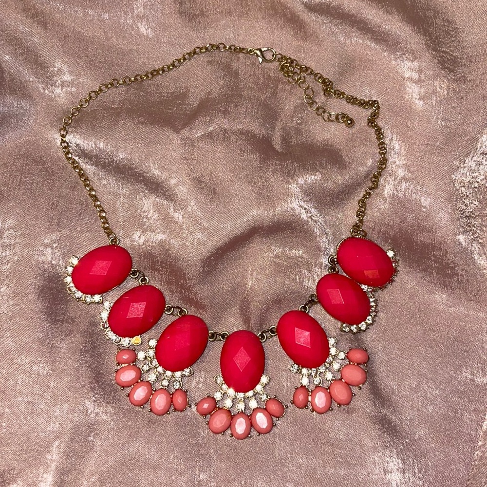 Statement necklace - neon pink